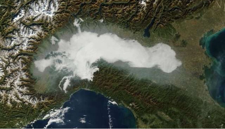 The Moderate Resolution Imaging Spectroradiometer (MODIS) sensor aboard NASA's Terra satellite shows fog forming in the Po River basin in this image.