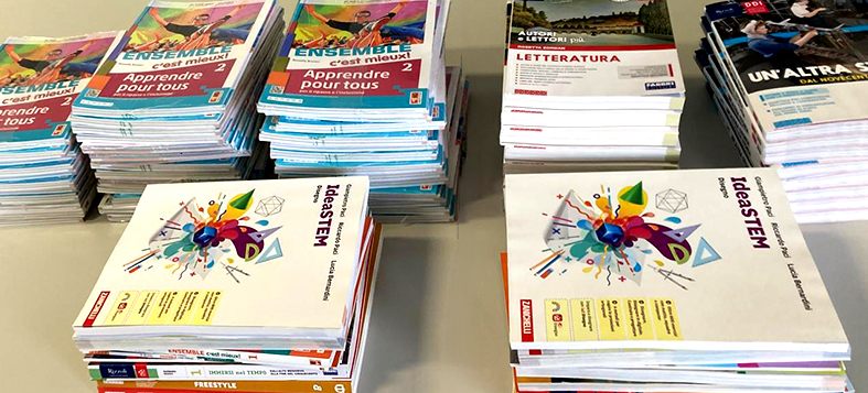 Nei giorni scorsi abbiamo consegnato i libri di testo scelti dai docenti per il nuovo anno scolastico, dando continuità a un'iniziativa che da anni supporta il diritto allo studio e accompagna il percorso formativo degli studenti.